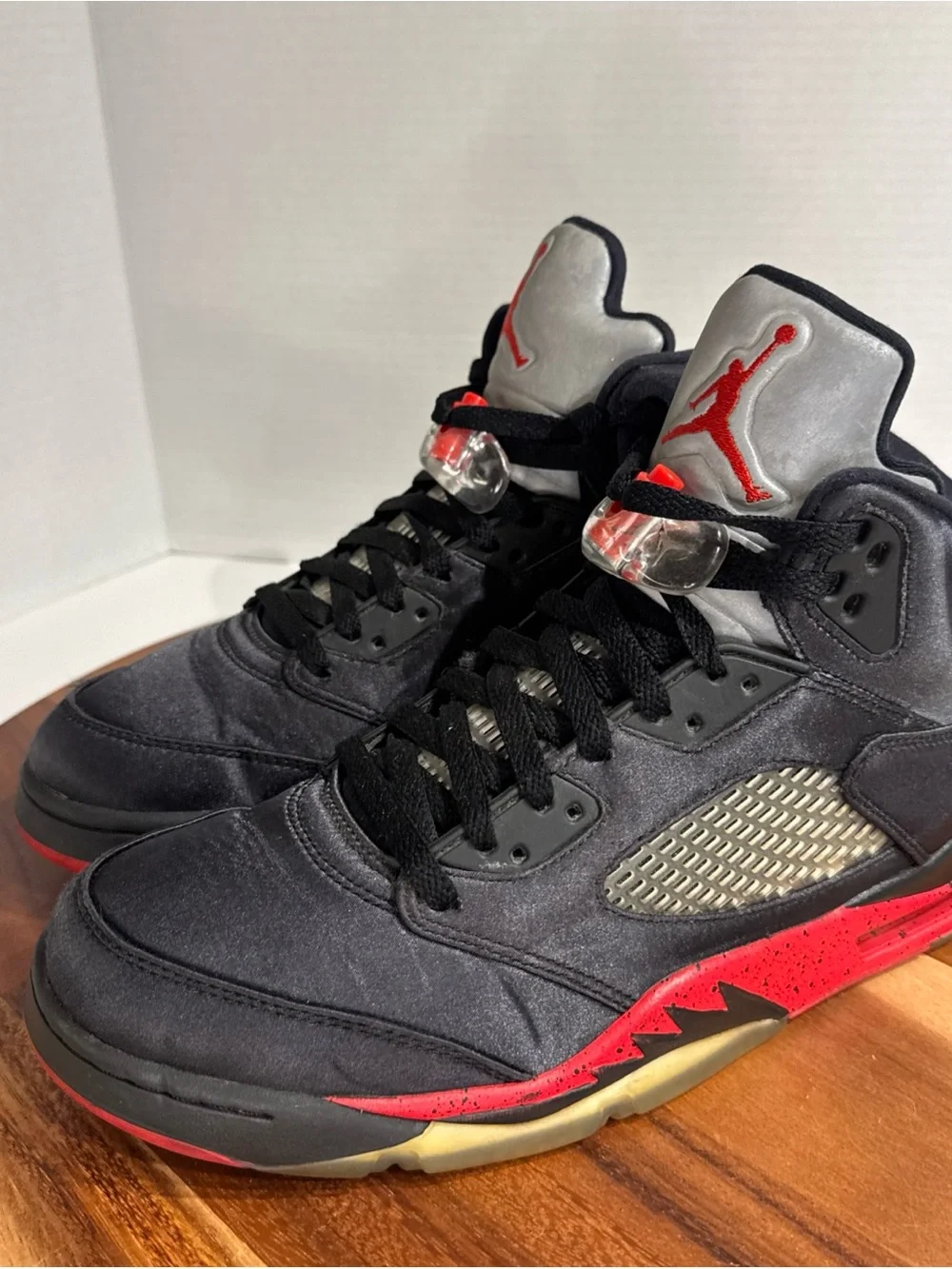 Air Jordan 5 Retro Satin Bred Black Red High Top Sneakers Men’s Size 10.5
